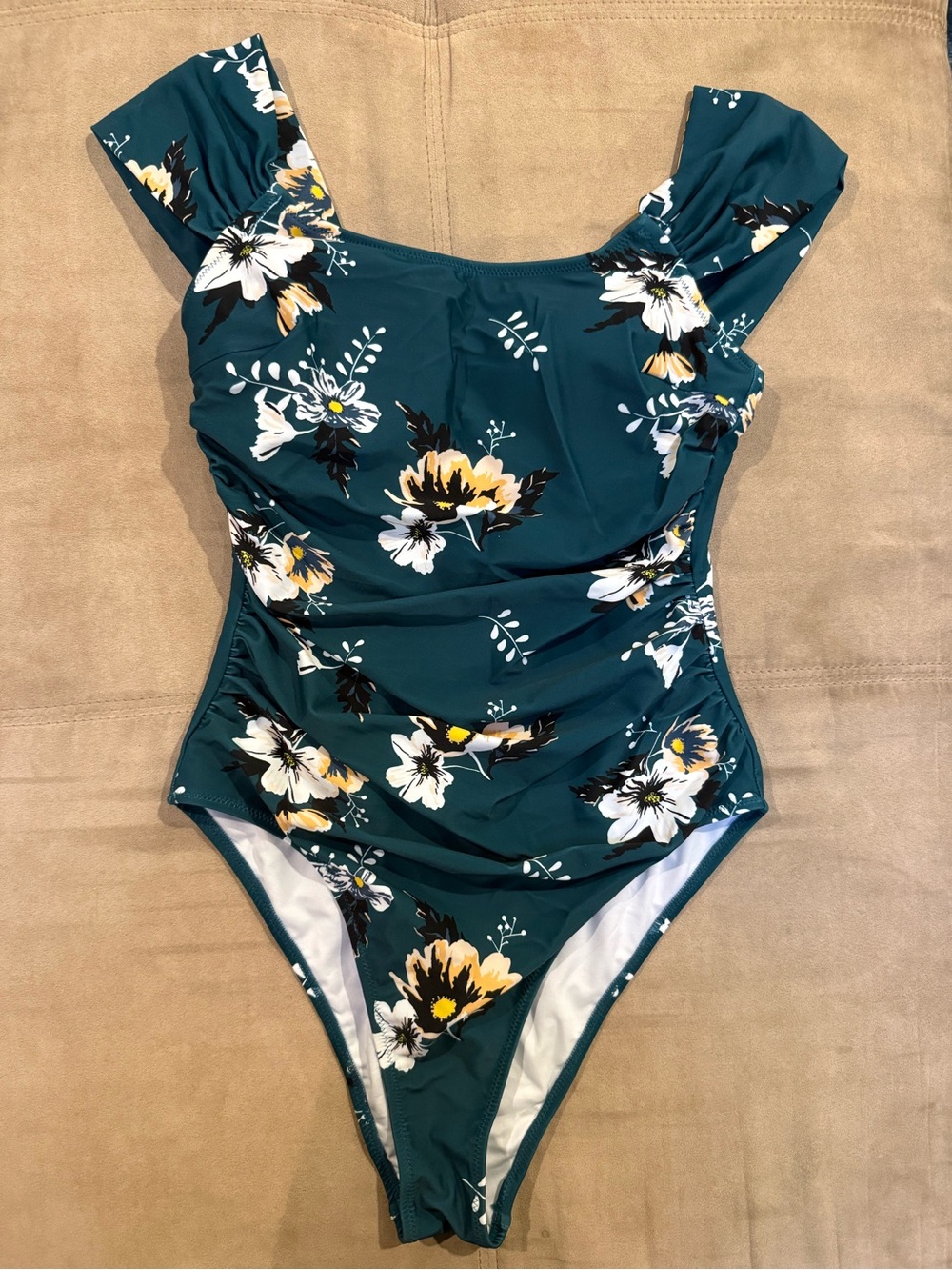 Cupshe dark green floral One-Piece Swimsuit